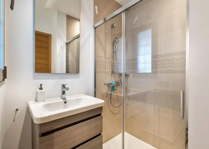 Jardines - Acoran 2-5 Vista Reserva Natural 1b *